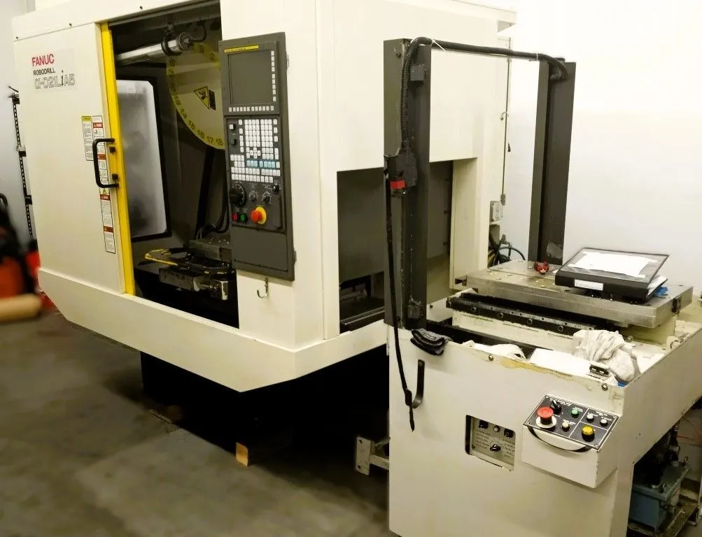 USED 2012 FANUC ROBODRILL D21LIA5