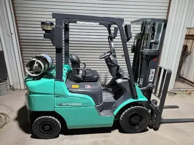 USED 2017 MITSUBISHI FG25N