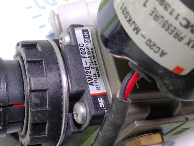 SMC AIR FILTER AND REGULATOR AW20-F02C