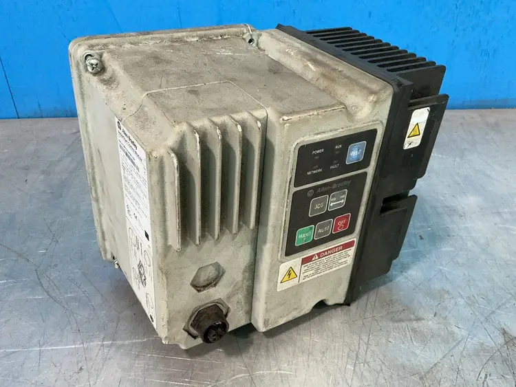 Used ALLENBRADLEY 284EFVD6P0Z25RRW3DB1 Starters Ohio US | HGR 24 #1326213