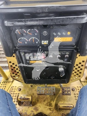 USED 2006 CATERPILLAR D6N LGP