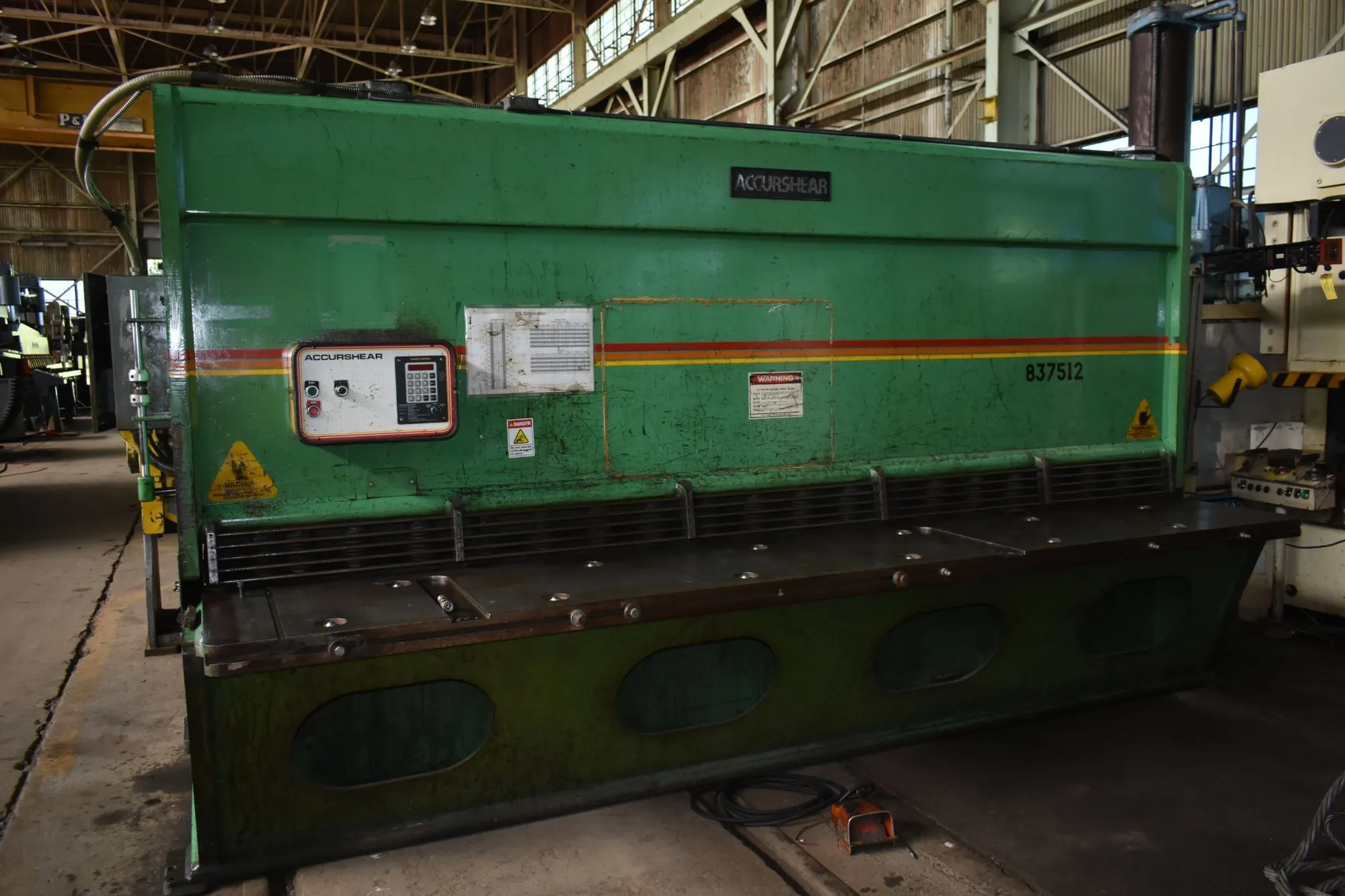 USED ACCURPRESS 837512