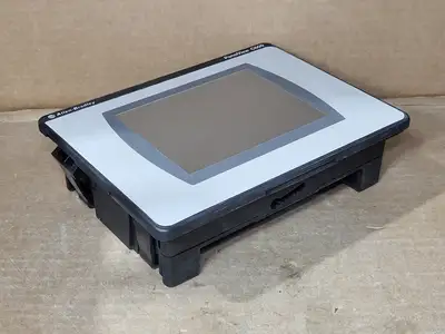 USED ALLEN-BRADLEY 2711C-T6M