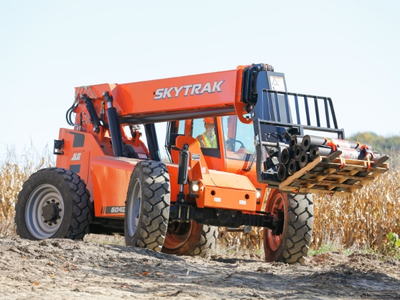 USED 2014 JLG 6042