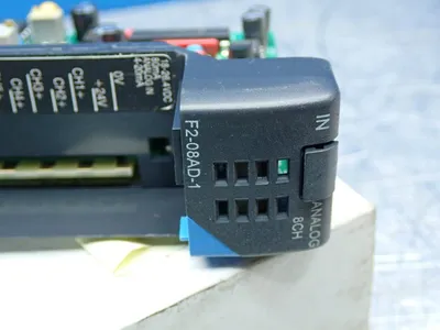 Used FACTS ENGINEERING F208AD1 PLC Input & Output Ohio US | HGR 24 #802136