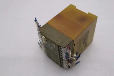 PILZ SAFETY RELAY 474790 PNOZ V 30S 24 V DC  PNOZV30S24VDC STOCK L-453C