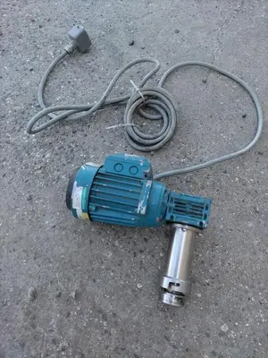 USED 1998 LEE INDUSTRIES 500L DBT