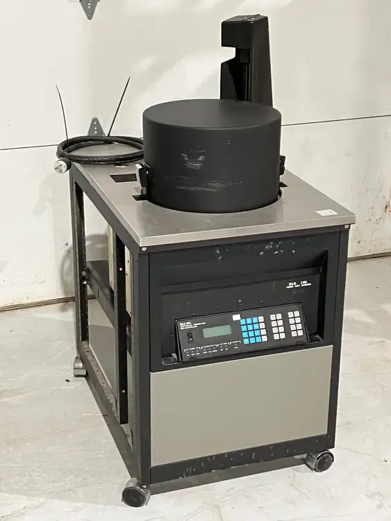 Used Saunders & Associates 4220 Chamber for Parametric Testing w/ 2255 Controller Semiconductor Test Michigan US | Maverick Industrial Sales #1502143