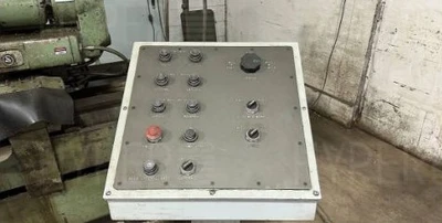 GIDDINGS & LEWIS/FRASER MC2 Facing & Centering Machines | Mohawk Machinery (5)