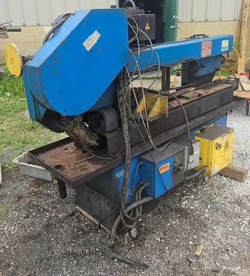 USED 1992 DOALL C-916M