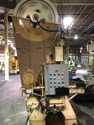 MINISTER KNUCKLE JOINT PRESS 400 Ton capacity, MODEL 90-400