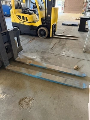 HYSTER 12,000Lb LP Hyster Forklift Individual Machines | Midwest Machinery, LLC (7)