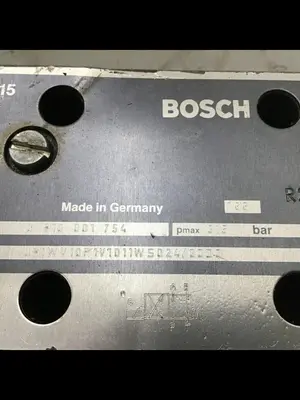 USED BOSCH 0 810 001 754