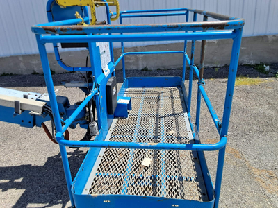 USED 2016 Genie S-40