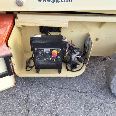 USED 2014 JLG 4069LE