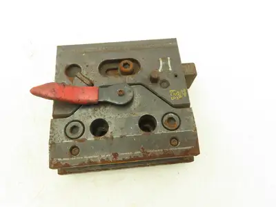 Amada 902000 Brake Press Tool Die Holder Clamp With Two Holders 1/2" Tang