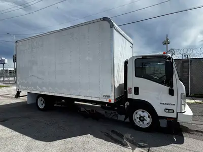 Used 2023 ISUZU NPR HD Box trucks Florida US | Truck and Van Outlet #1509136