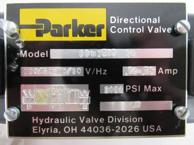 NEW PARKER D3W1CYY14 SOLENOID VALVE D3W1CYY-14