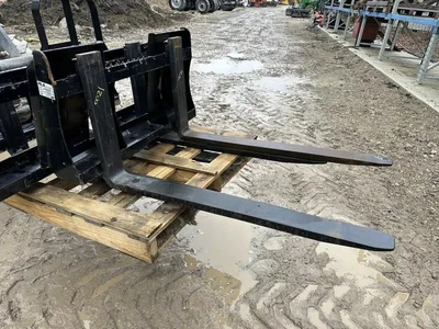 2025 HLA ATTACHMENTS MADE IN CANADA Pallet Fork | Title Equipment & Recreation Inc. (3)