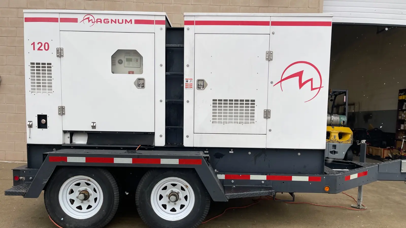 USED 2014 Magnum MMG120