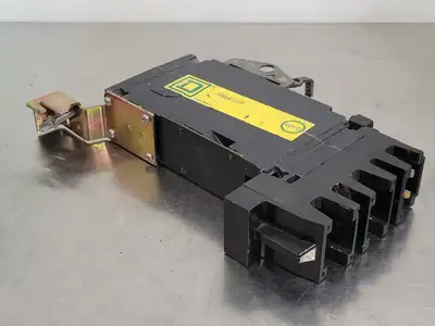 USED SQUARE D FA14020A