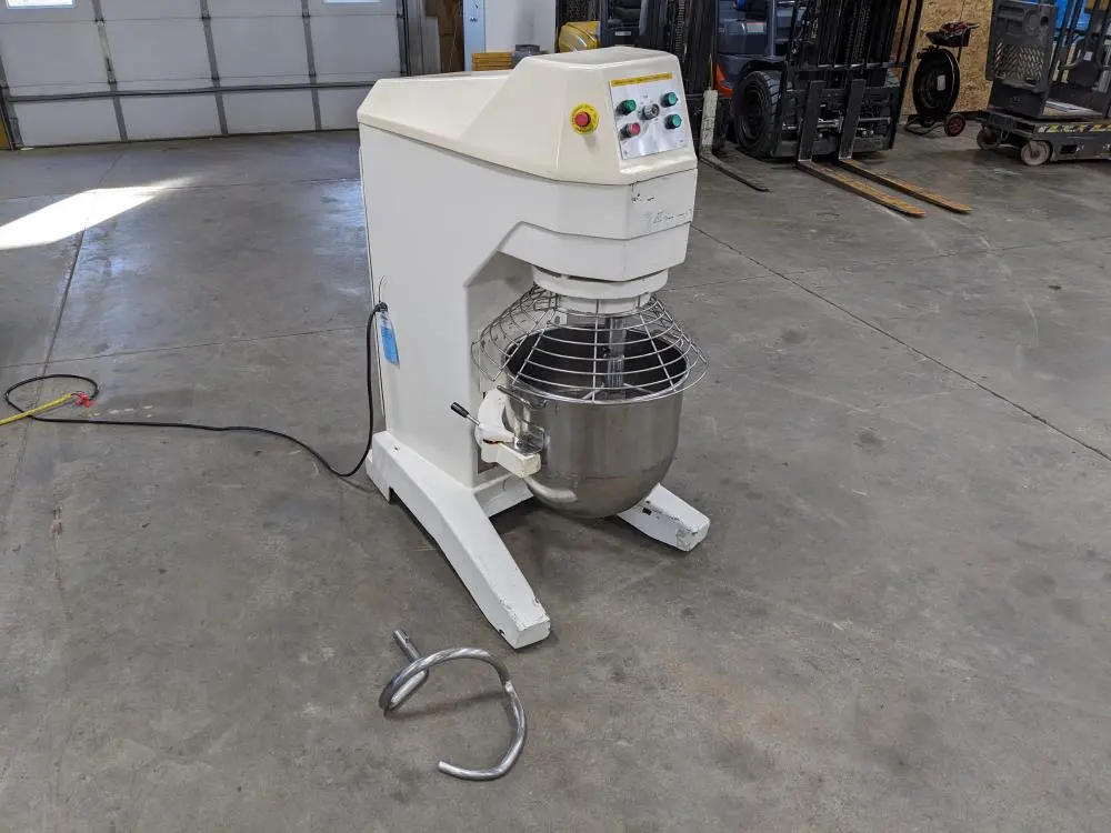 USED 2001 FELINO BT60EVS