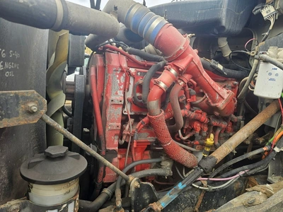 INTERNATIONAL 7600 tractor with loader | Iron Listing (15)