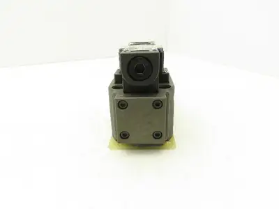 Nachi Hydraulic Directional Control Solenoid Valve 24VDC