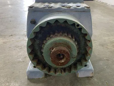 USED SEW EURODRIVE R87DT100LS4 | R87A
