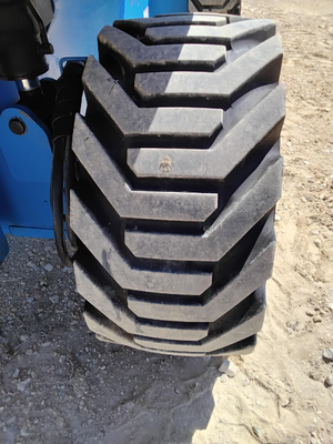 USED 2014 Genie S-85