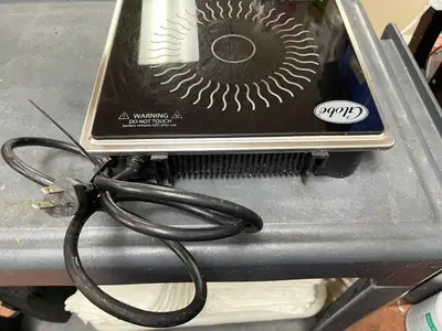 Used Globe Used Globe IR1800 Ceramic Countertop Induction Range 120V 1800W - JS Commercial Ranges Illinois US | Falcon Restaurant Supply #1375751