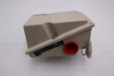 NEW ASHCROFT LPSN4PB07 XCHK3FM Pressure Switch 5A 125/250VAC STOCK H1249