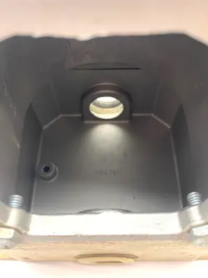 USED EATON CROUSE-HINDS HEAVY DUTY PIN & SLEEVE ENCLOSURE HOUSING
