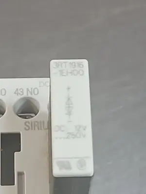 Siemens 3RH1140-1BB40 / 3RT1916-1EH00 Contactor Loc4D29