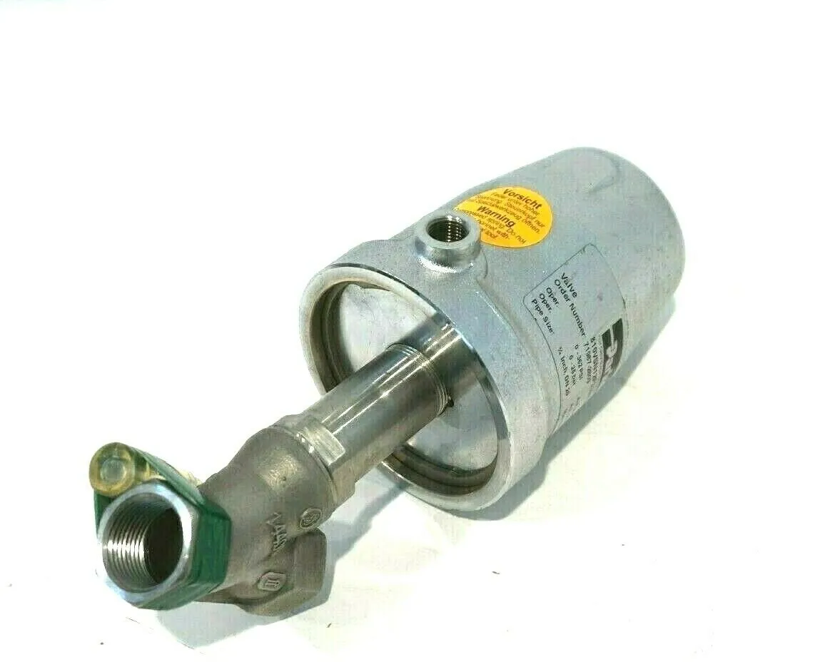 NEW PARKER 810VSN12P330BU000 VALVE