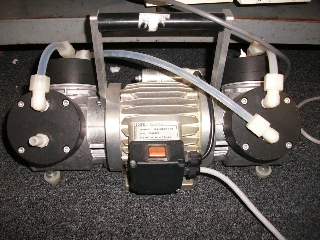Used KNF NEUBERGER _UNKNOWN_ Vacuum Pumps California US | Biotech Equipment Sales #1464406