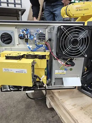 USED 2014 FANUC LR MATE 200ID