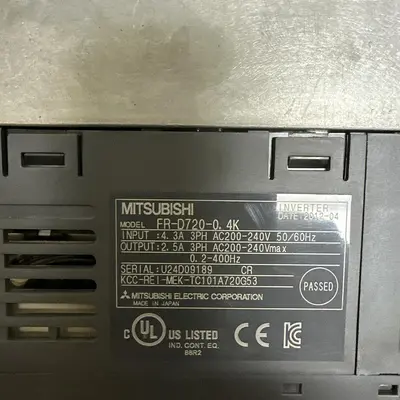USED MITSUBISHI ELECTRIC D700