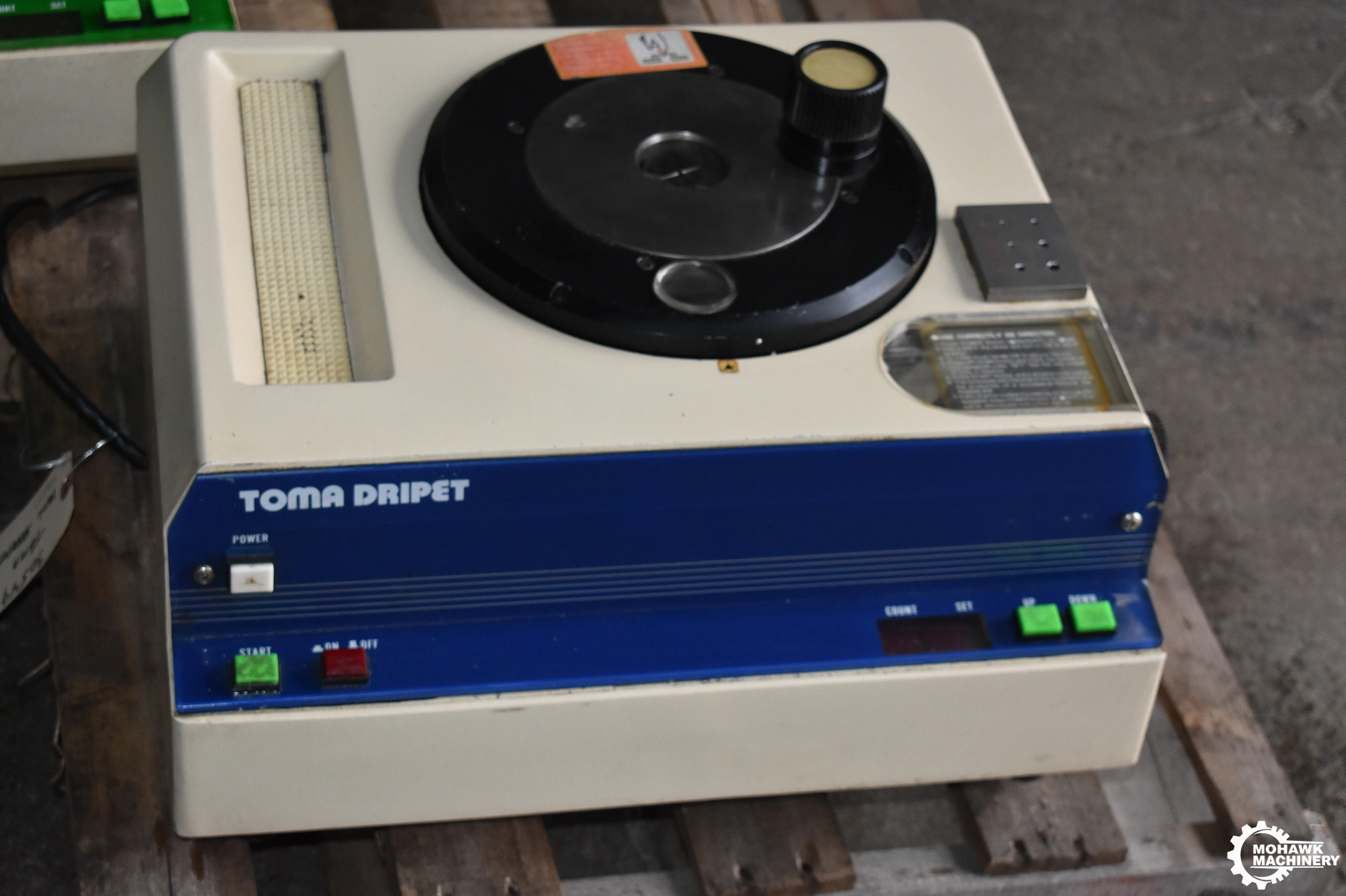 0.55" TOMA DRIPET "SGA" BENCH-TYPE DRILL POINT SHARPENER - SINGLE PHASE ELECTRICS