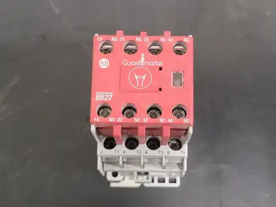 USED ALLEN-BRADLEY 100S-C09EJ422BC