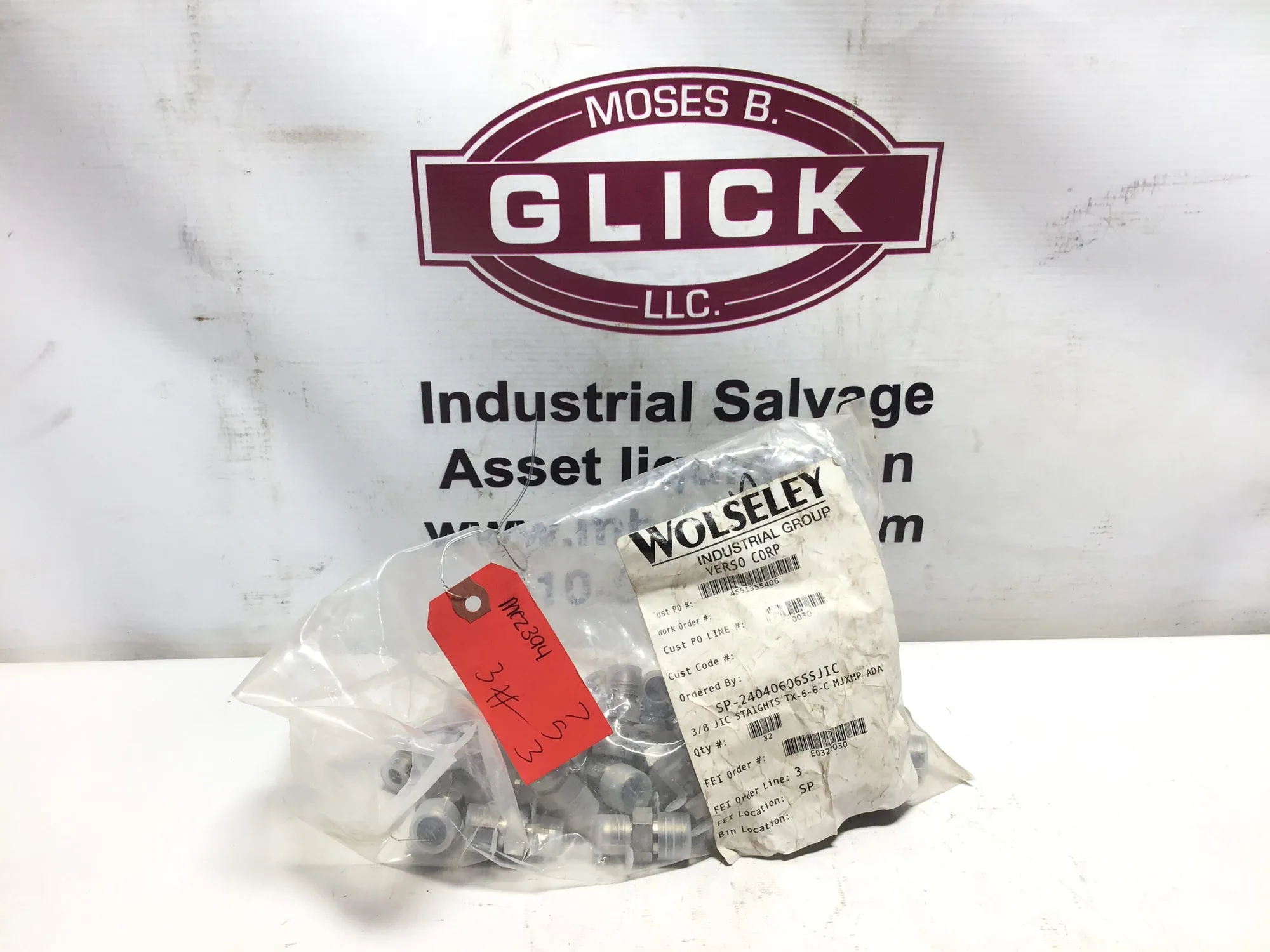 Wolseley Caterpillar Connector 3/8 Stainless Steel