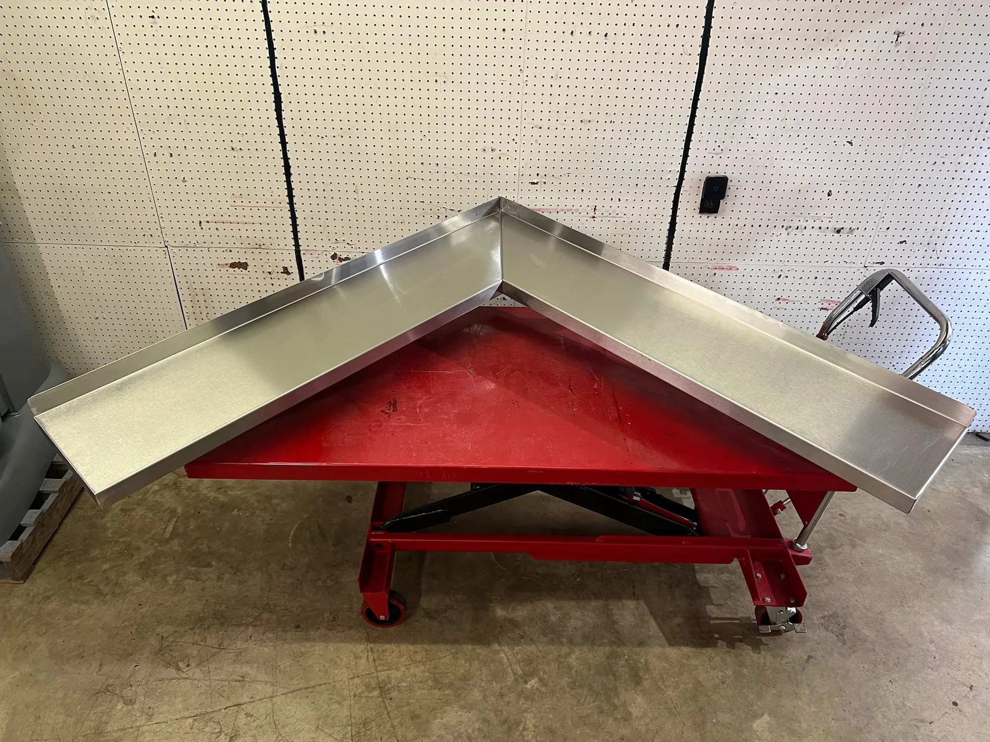 Used Falcon Restaurant Supply Used 58"X 58" Stainless Steel Corner Shelf Restaurant Equipment (Miscellaneous) Illinois US | Falcon Restaurant Supply #1375079