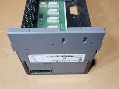 USED ALLEN-BRADLEY 1746-P3