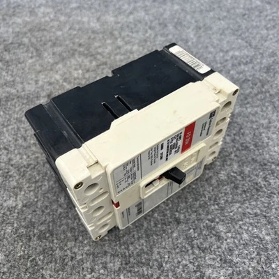 Used Cutler-Hammer fd3090 Circuit Breakers California US | Davliegogo LLC #1706053