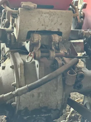 MASSEY FERGUSON 135 Tractor | Iron Listing (10)