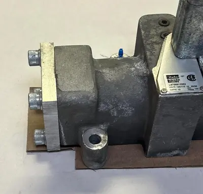 Used PARKER L6758910253 Solenoid Valves Ohio US | Surplus Asset Holdings #1290402