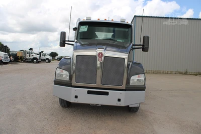 Used 2019 KENWORTH T880 Septic/Sewer/Vacuum Trucks Texas US | Roll Off Truck World #1491813