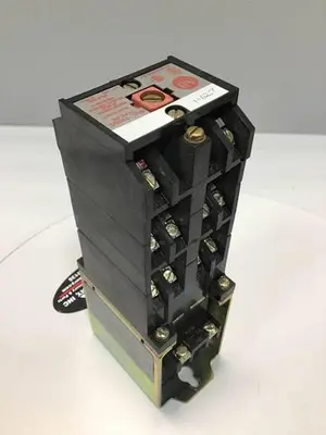 USED ALLEN BRADLEY 700DC-PK1000Z24