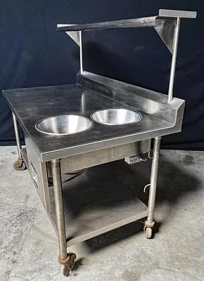 USED Mobile Stainless Steel Warming Table with Riser and Lower Shelf
