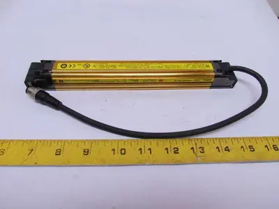 Omron STI F3SJ-A0245P20-D Safety Light Curtain Receiver Type 4 ESPE 24VDC